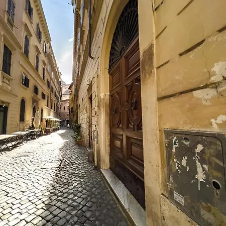 Spacious Loft Steps From Piazza Navona Irex Apartment Roma